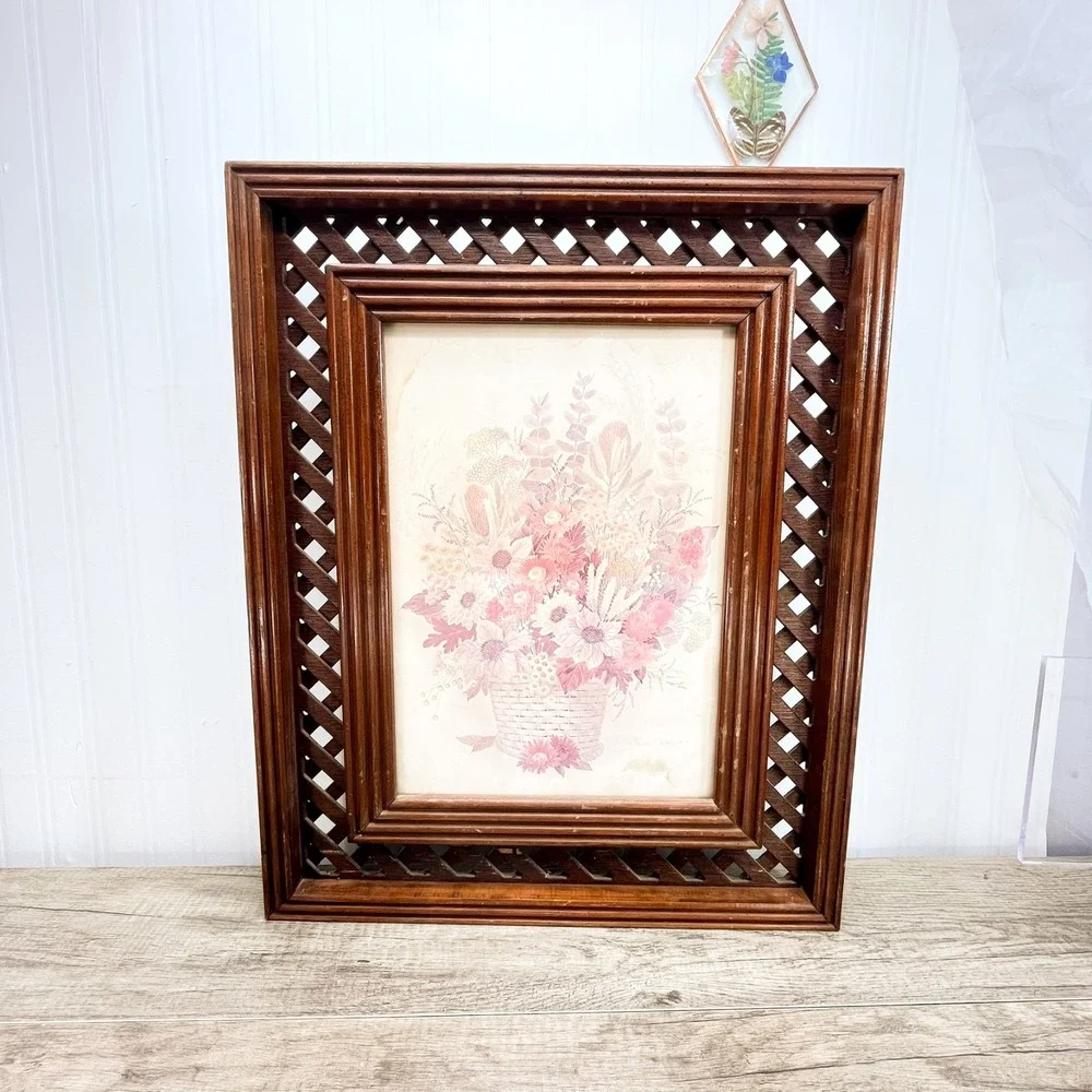 Vintage Wood Lattice Picture Frame Floral Print 21x17 Flower Bouquet Art Double